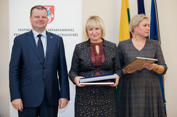 "Жизнь нелегка, но мы живём в единодушии": в Литве отметили день толерантности