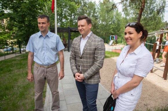 In Vilnius an exemplary courtyard of old apartment buildings was presented: it was necessary to walk along the paths of the cross