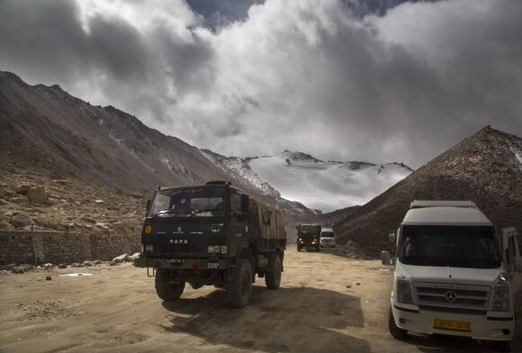 Indian soldiers in the Himalayas