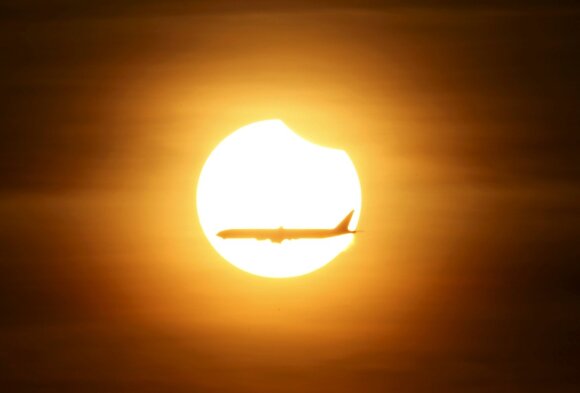 In Indonesia, a complete solar eclipse is observed