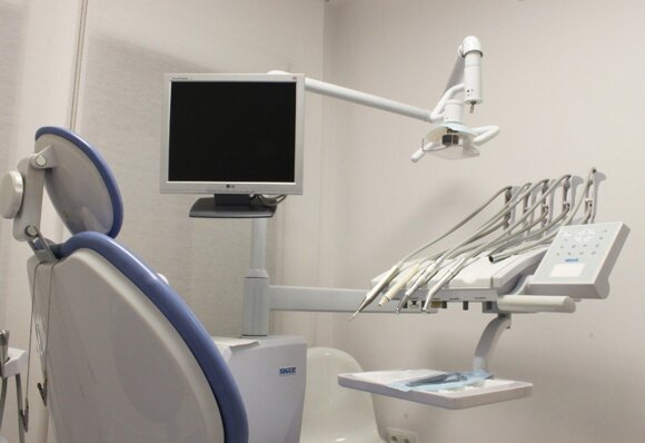 Neskubėkite atverti piniginės: kai kurias odontologo paslaugas galima gauti nemokamai