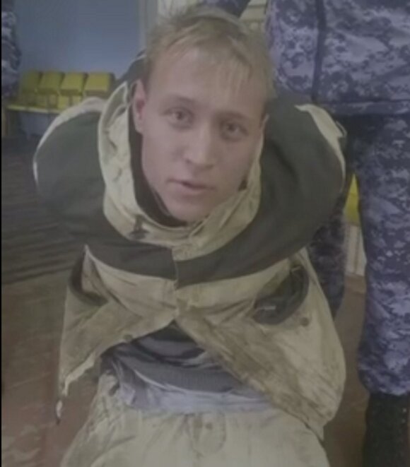 Į karinį komisariatą Rusijoje atėjęs vaikinas paleido šūvius