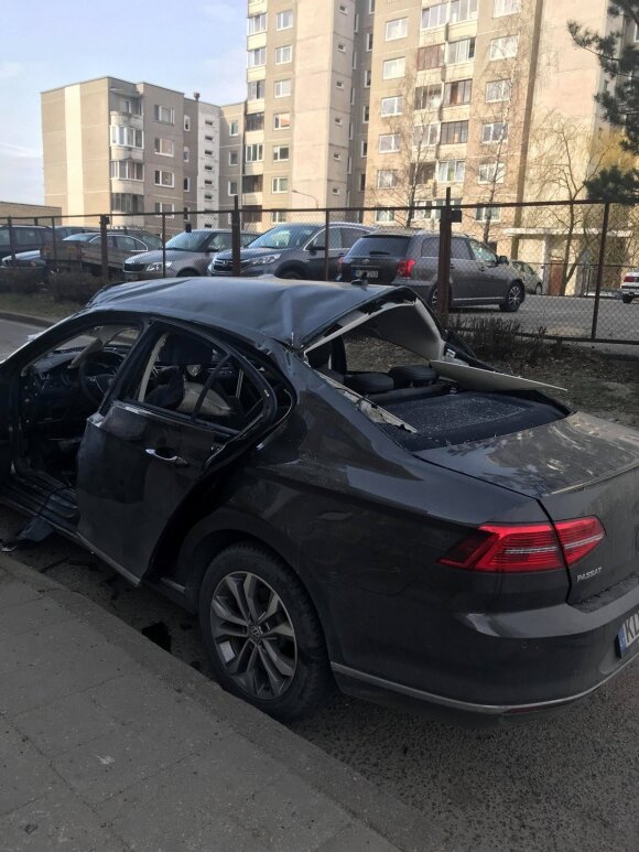 Взорван автомобиль одного из руководителей сети Maximа, преступление поражает наглостью и глупостью