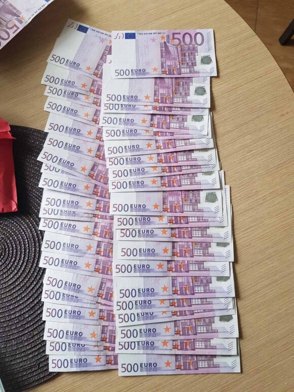 Captured by a computer merchant: He has cashed almost 800,000 with a foreign card. euros