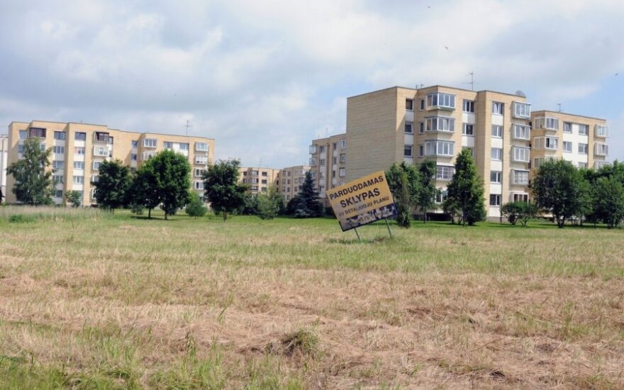 Euro įvedimas Lietuvoje atkreipė emigrantų dėmesį