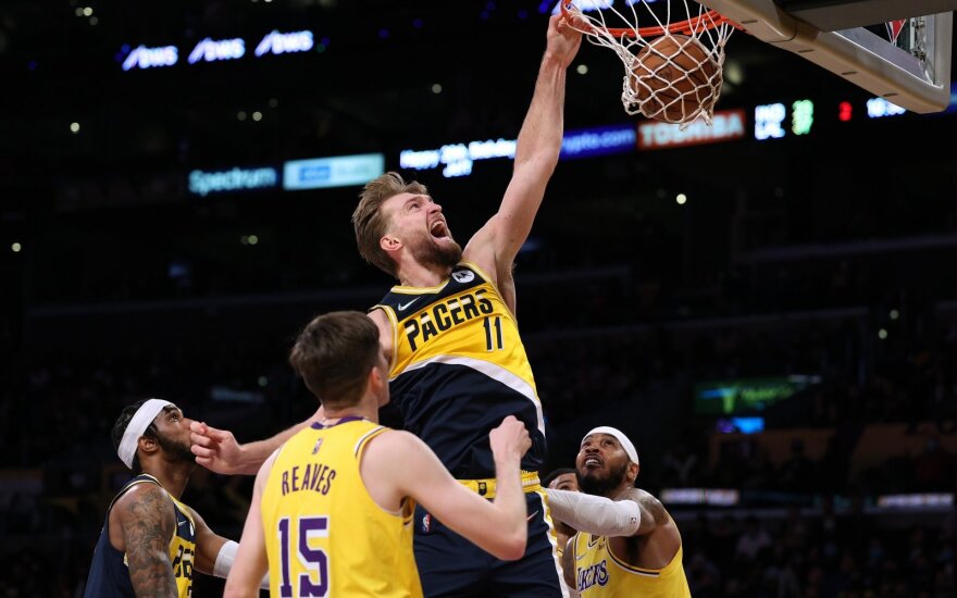 NBA, Domantas Sabonis rungtynėse prieš "Lakers" 