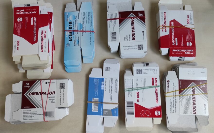 Tuščias pakuotes kontrabandininkai ketino užpildyti rusiškais vaistais