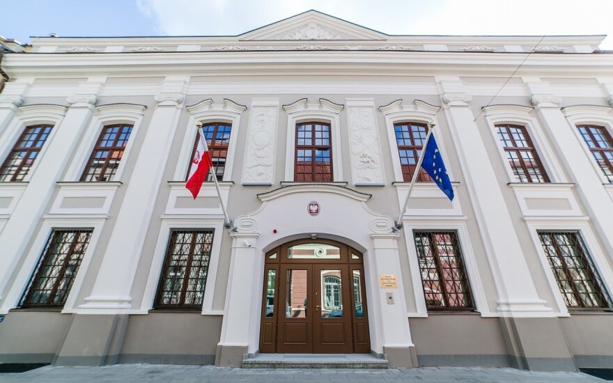 Polish embassy in the Pac Palace