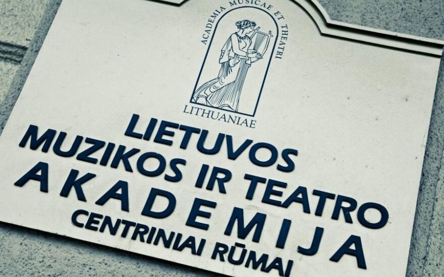Neįkainojama dovana - Balio Dvariono rankraščiai su šmaikščiomis pastabomis