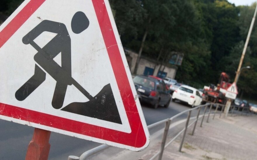 Centrinio Vilniaus rajono laukia eismo ribojimai: kai kur vairuotojai važiuoti negalės net iki spalio vidurio
