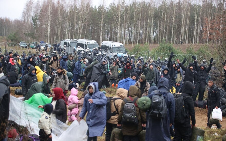 SBGS chief: migrants possibly being brought to Lithuanian-Belarusian border by trucks