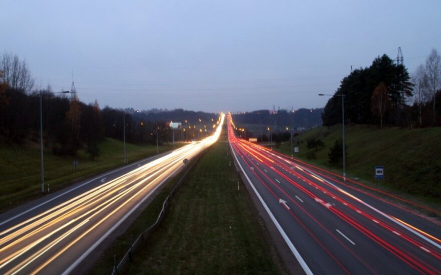 Lithuania commended for improving road safety