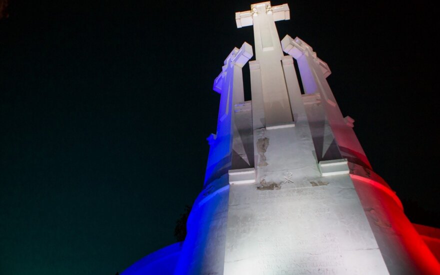 Hill of Three Crosses in the colours of the French flags