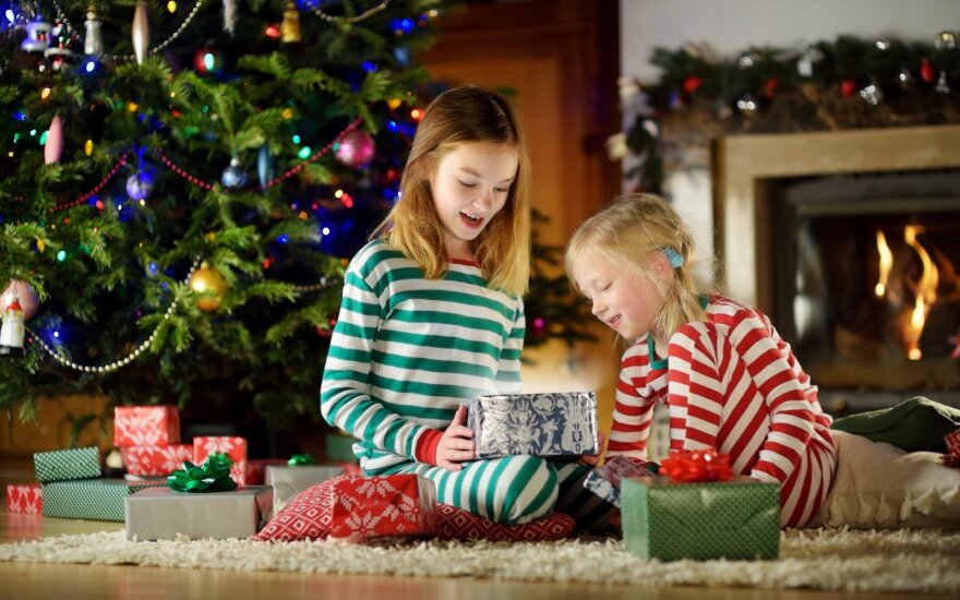 Geriausios Kalėdų dovanos vaikams – idėjos, kurios tikrai nudžiugins kiekvieną