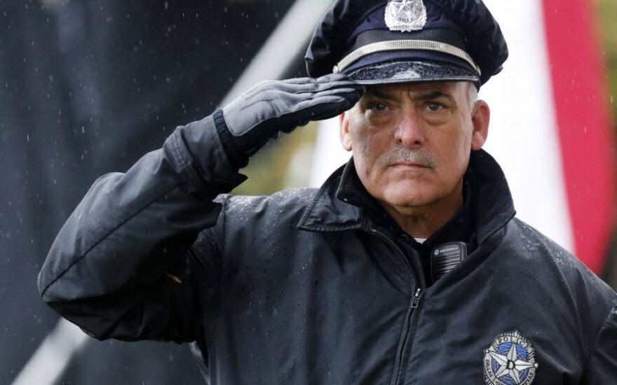ES ir JAV – gerasis ir blogasis policininkas