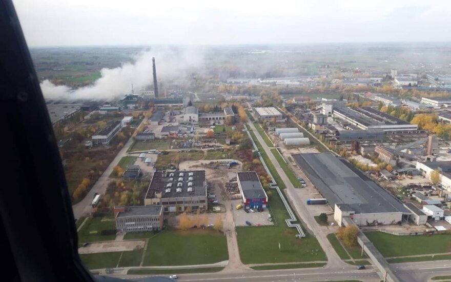 Alytuje gaisrą likviduojantiems ugniagesiams – neatlygintina pagalba degalais