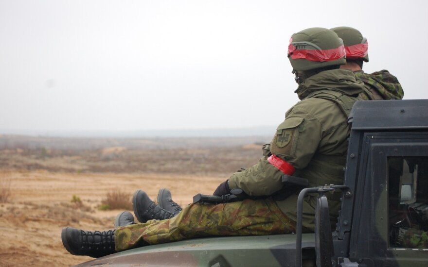 Karoblis apie išlaidas gynybai: geopolitinė Lietuvos padėtis nesikeičia