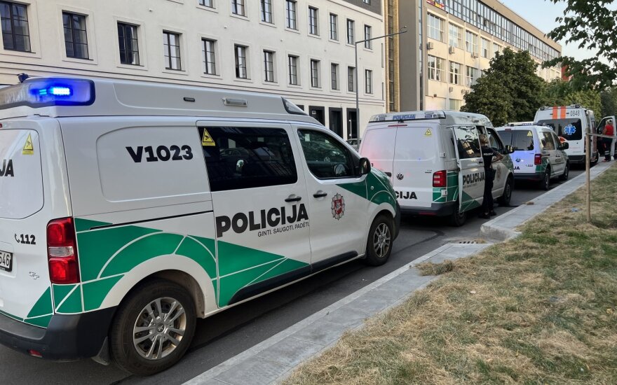 Nelaimė Vilniuje – pistoletu sužeistas vyras mirė ligoninėje