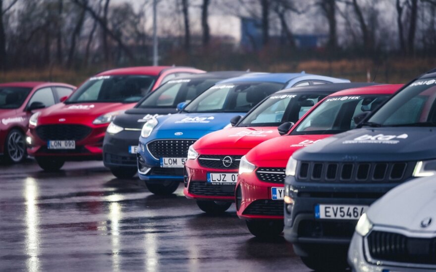Paskelbti septyni geriausi nauji automobiliai Lietuvoje