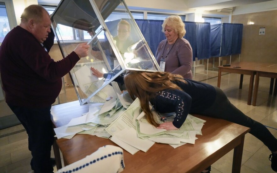 Balsavimai keturiuose okupuotuose Ukrainos regionuose