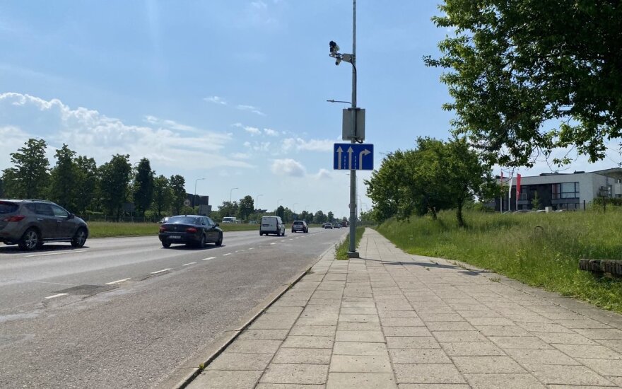 Judriausioje Vilniaus gatvėje – mįslinga stebėjimo įranga