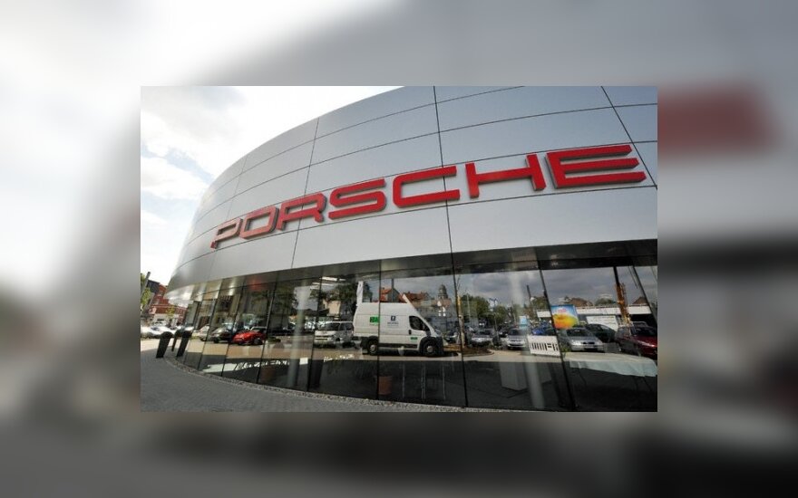 „Volkswagen" perka „Porsche"