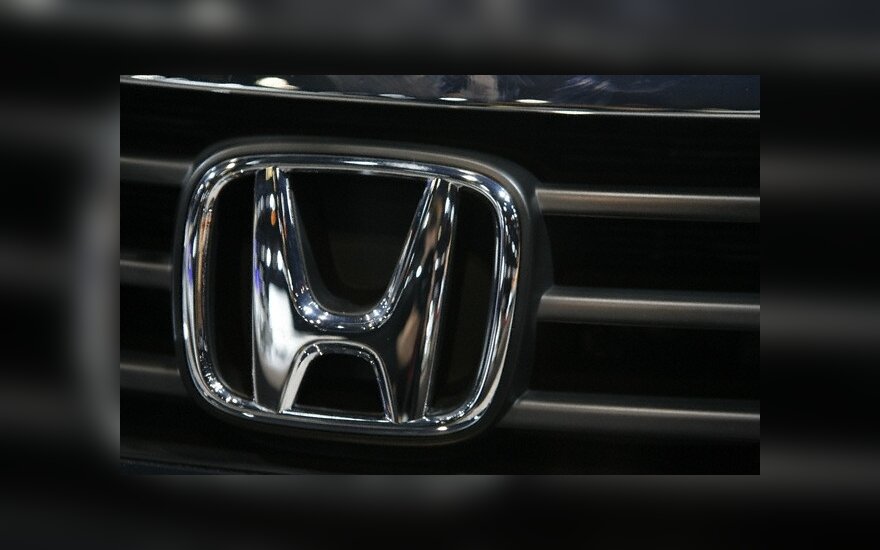 Vogti „Honda CR-V“ visureigiai iš Klaipėdos išrieda į Rytus