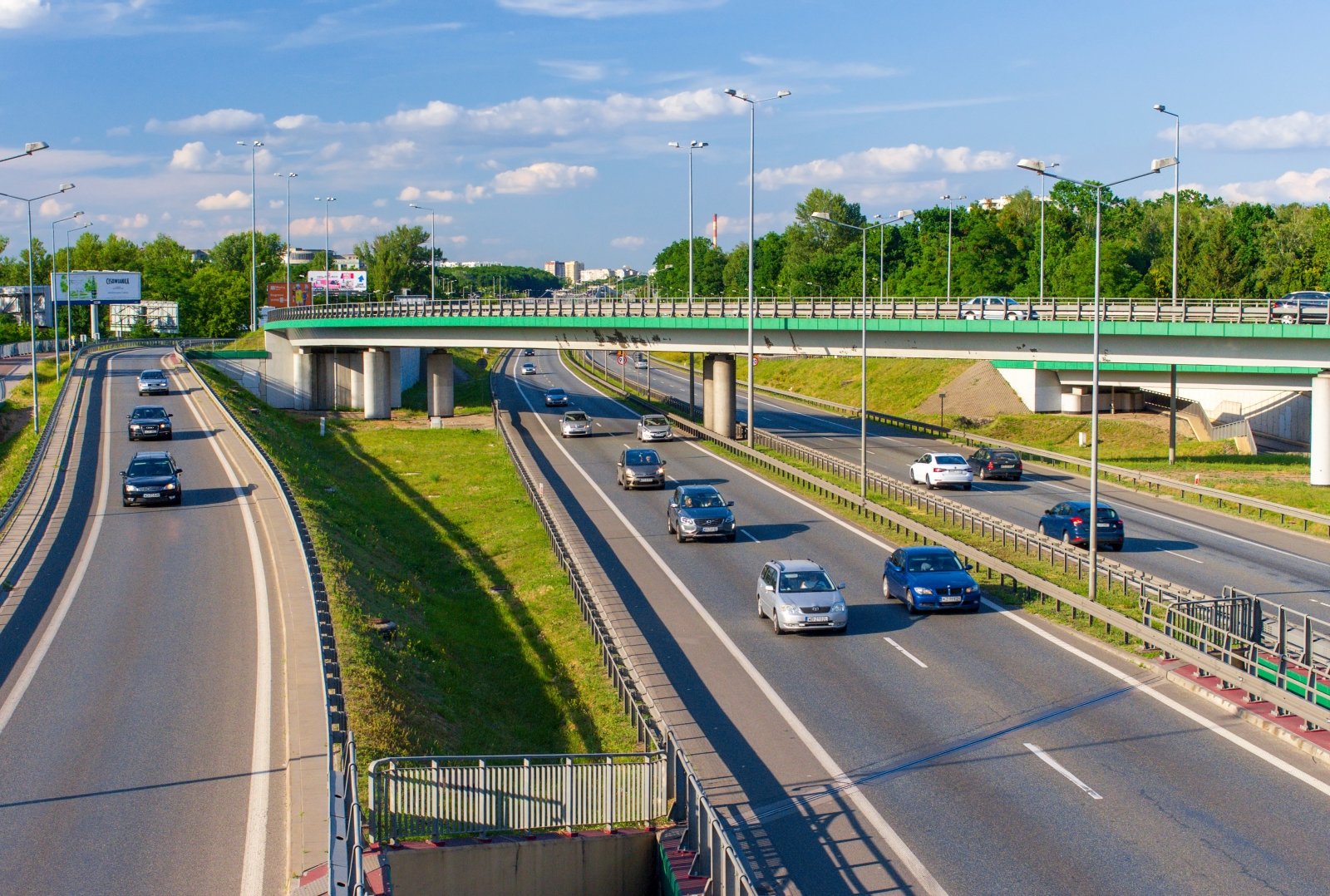 Zmiany w polskim systemie podatku drogowego są bolączką litewskich przewoźników