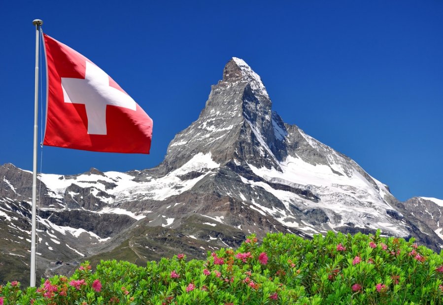 Šveicarijos užsienio valiutos atsargos pasiekė rekordą)