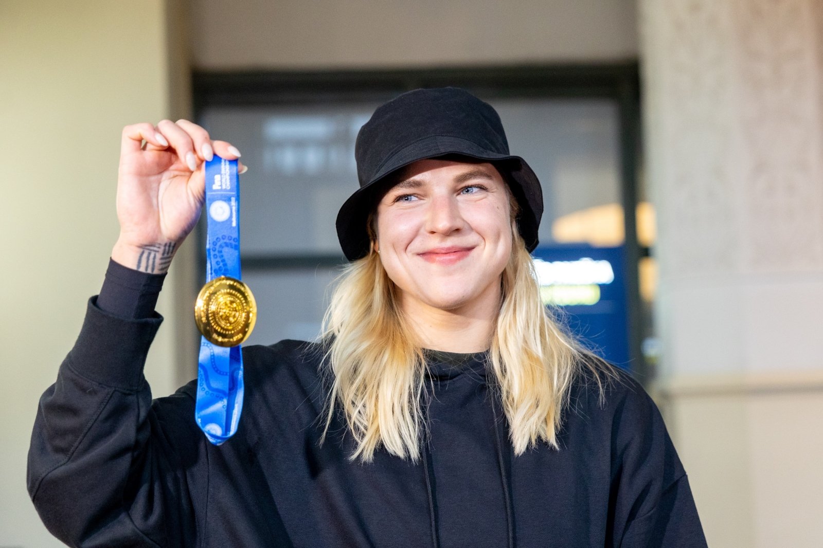 Meilutytė, who called the medal and the record symbolic, still asks for patience for Paris