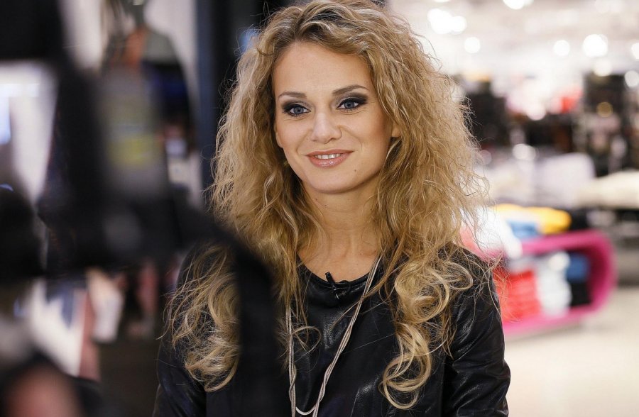 Aktorė Monika Vaičiulytė pasipuošė nuostabiu aprangos deriniu už 100 eurų.