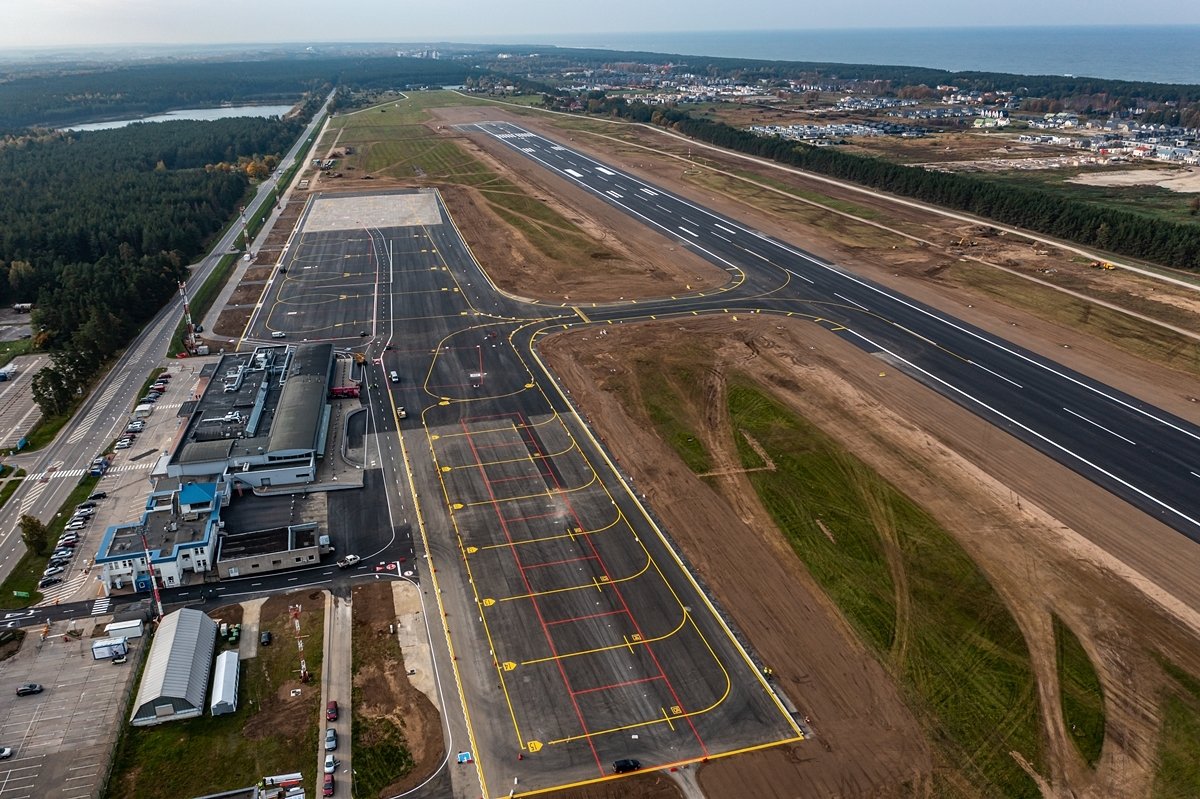 Palangos oro uosto rekonstrukcija baigta: oro vartai yra pasirengę atnaujinti darbą