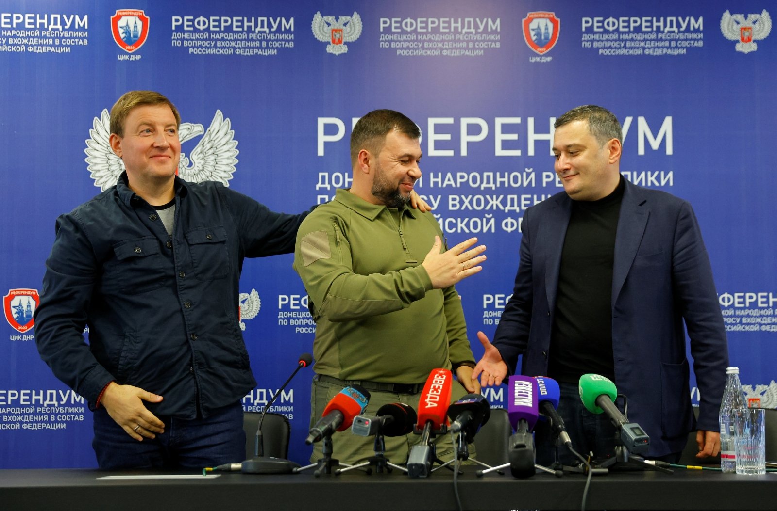 Prorusiški pareigūnai Ukrainoje skelbia pergalę pseudoreferendumuose